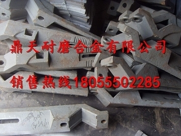 無錫華通4000瀝青攪拌主機(jī)多元素合金側(cè)攪拌臂、好質(zhì)量鍋底襯板價(jià)格